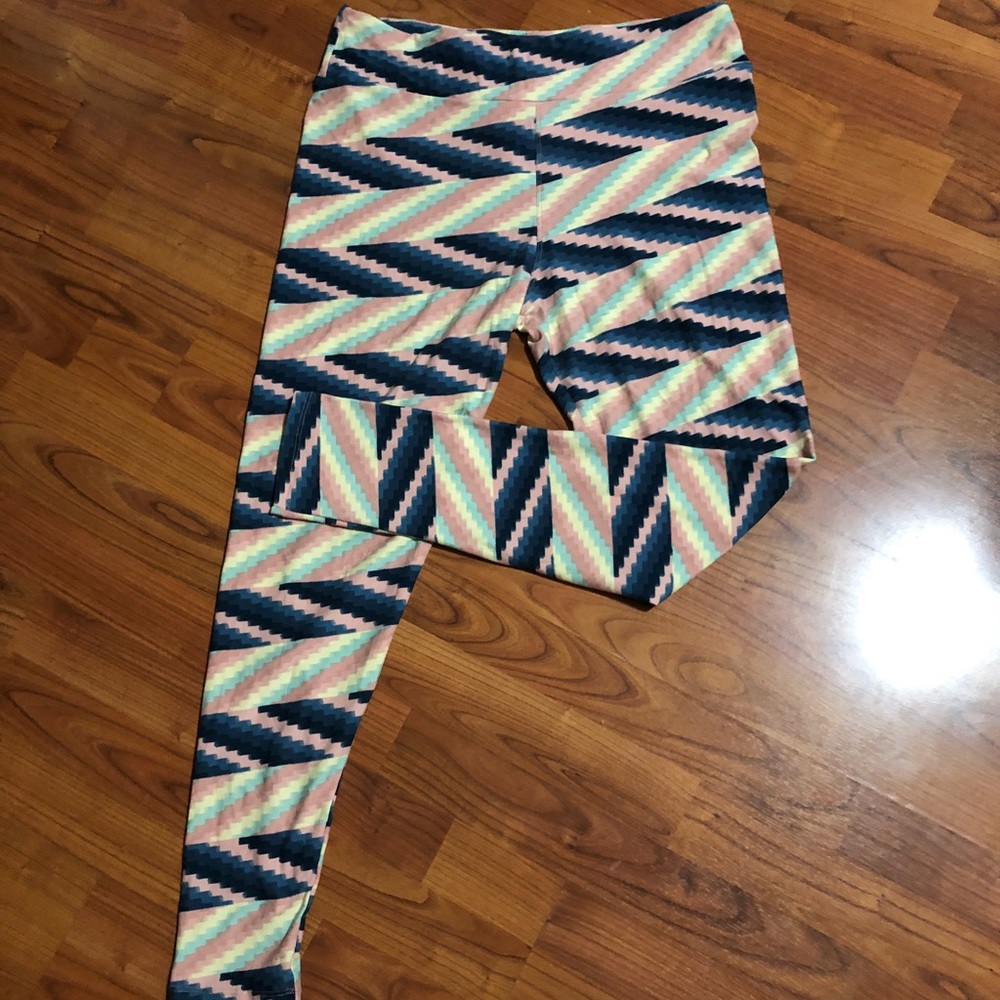 Lularoe Tall & Curvy leggings